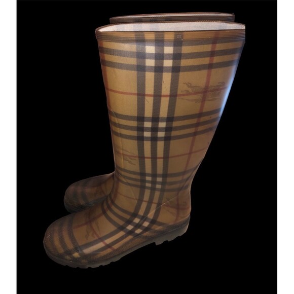 Burberry Rain Boots - Picture 4 of 7